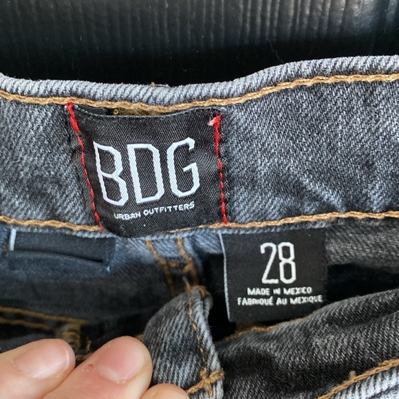 Grey/black High-waisted BDG denim shorts (urban outfitters)-Size 28 - Picture 2 of 5